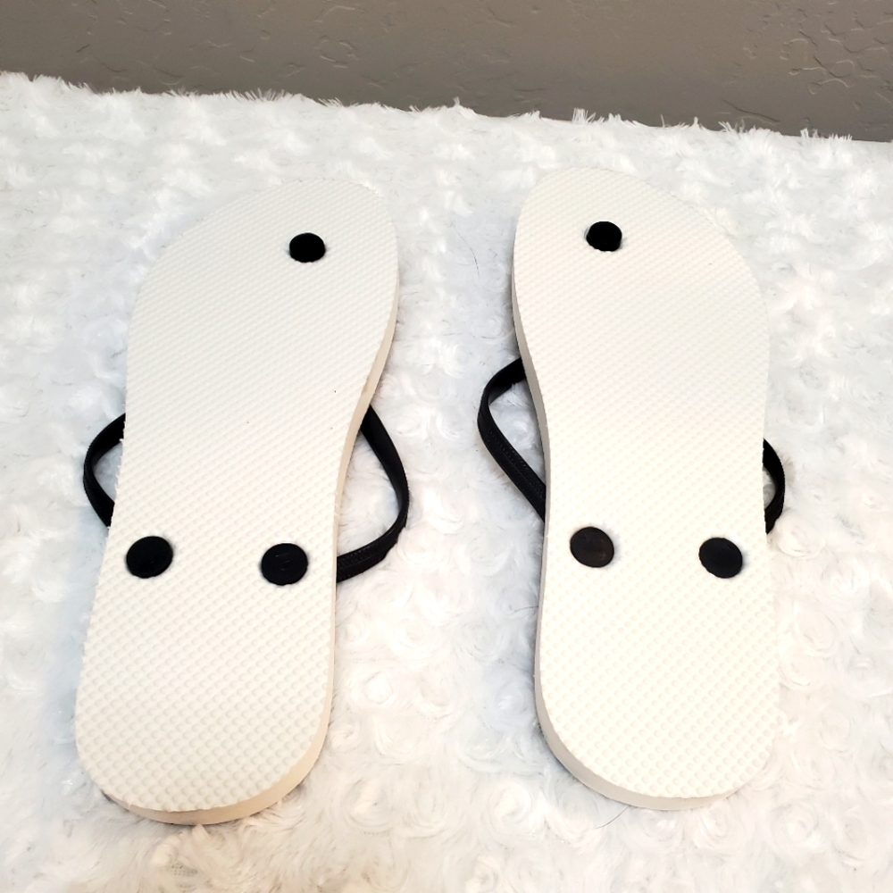 Flip flops - Picture 2 of 2